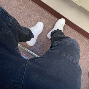 Meet your Posher, Dominic